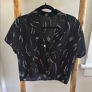 Black and White Graphic Crop Button Down Shirt